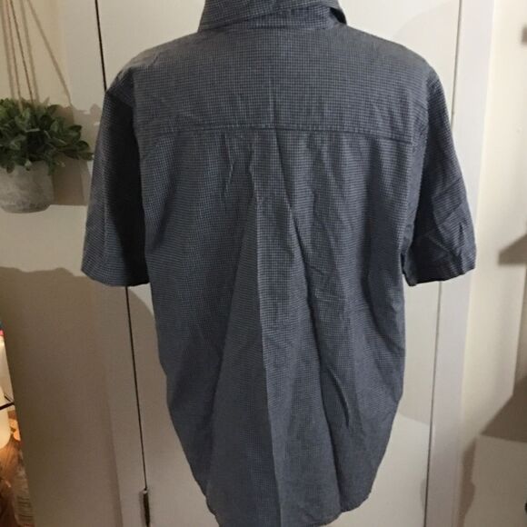 Looney Tunes Tweety Bird I'm Shy Plaid Shirt - Picture 6 of 7